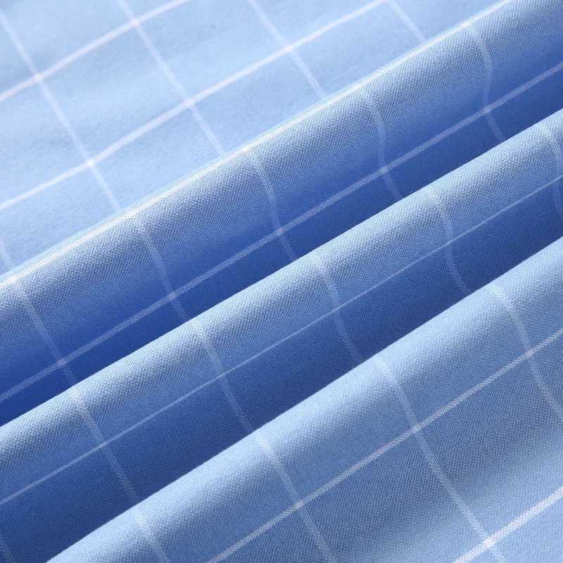 100% Cotton Breathable Men Oxford Short Sleeve Summer Plaid Striped Male Shirt Business Regular Fit Oversized ClothesXJ250121