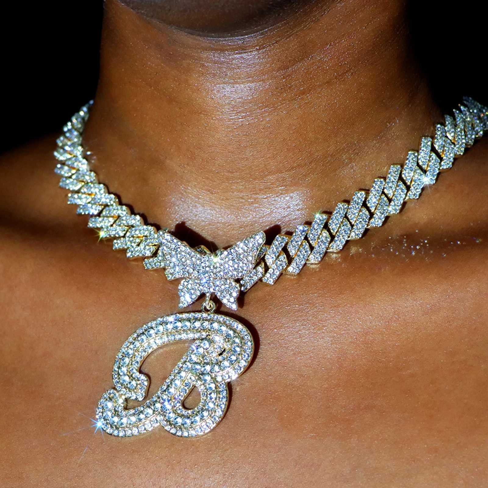 Bling Iced Out Butterfly Letter Cuban Link Chain Necklace for Women Gold Silve Color Miami Hip Hop Necklace Name Initial JewelryXJ250121