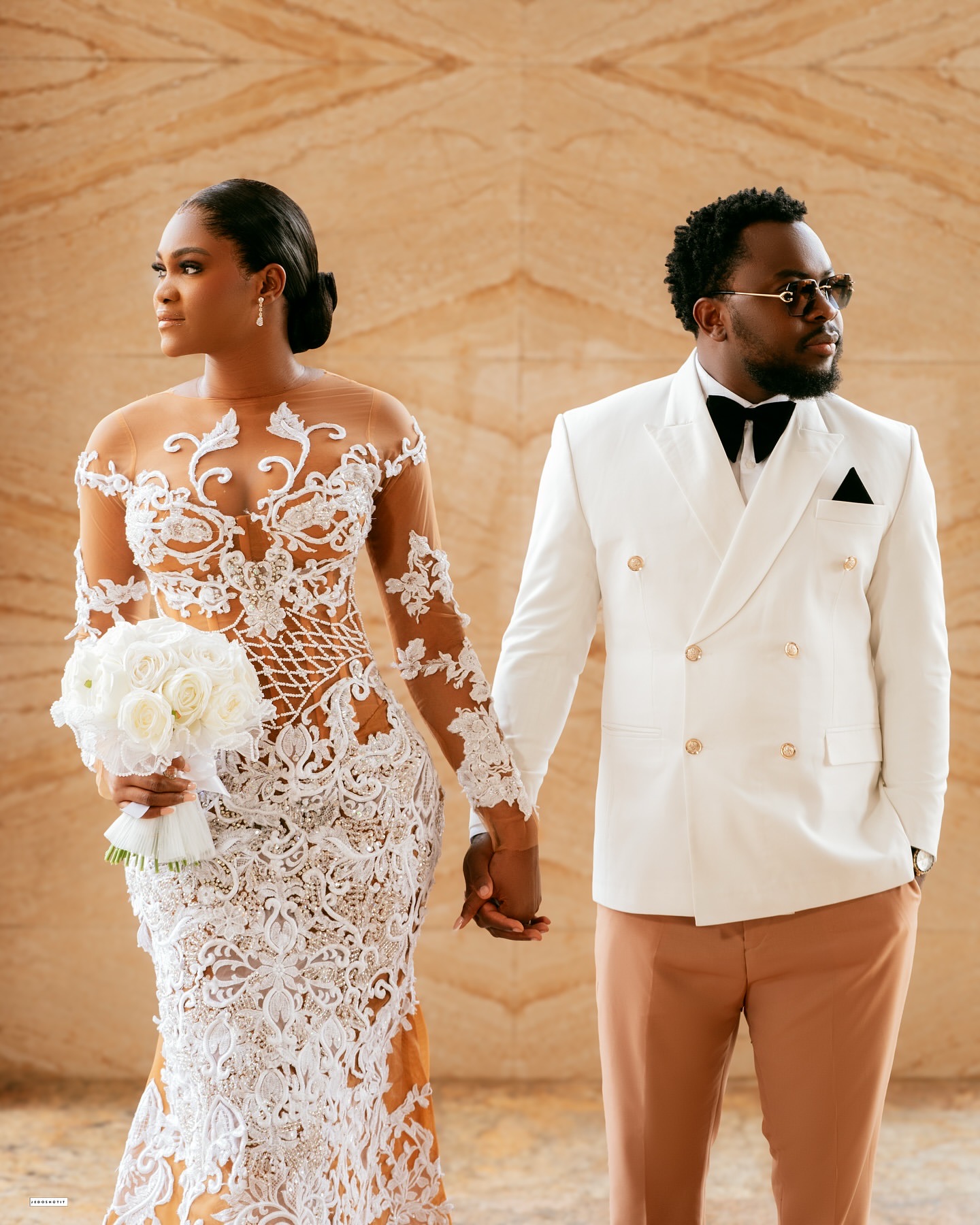 2025 Arabic Aso Ebi Plus Size Ivory Illusion Mermaid Wedding Dresses Crystals ral Lace Sheer Neck urious Vintage Bridal Gowns Dress For Bride