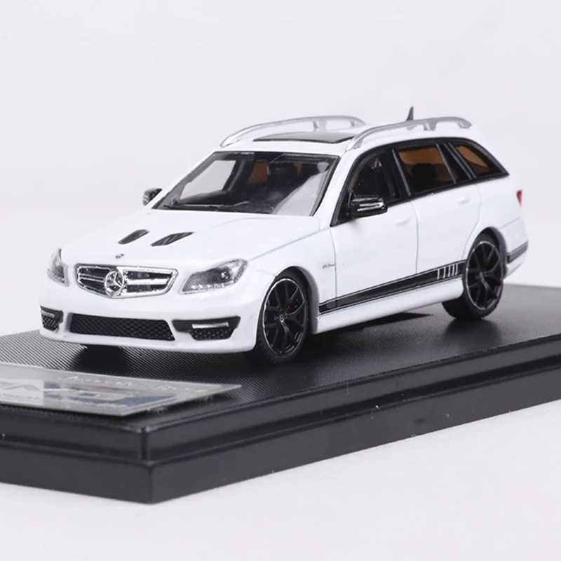 Flame 1 64 AMG C63 Station Wagon Alloy Model Car X250125