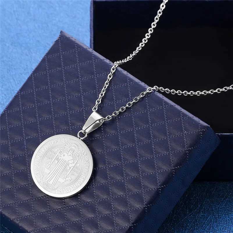 Religious San Benito Medal Pendant Stainless Steel Chain Silver Color Cross Jesus Saint Benedict Necklaces for Women Men JewelryXJ250121