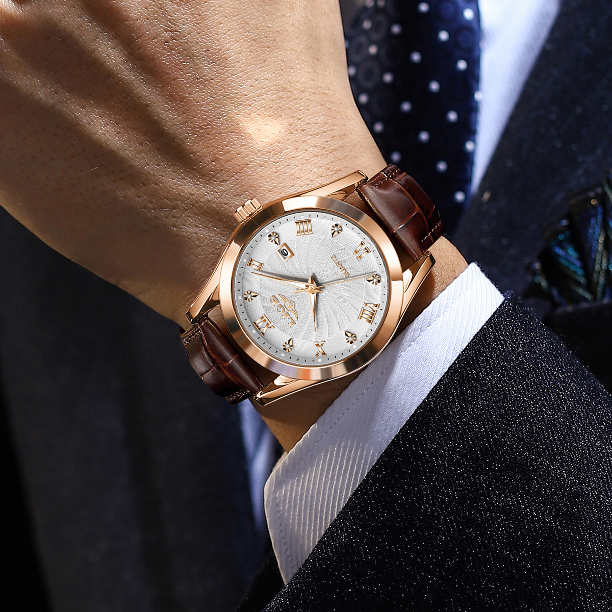 LIGE's new minimalist men's waterproof calendar, night light multifunctional quartz leather strap watch, holiday gift