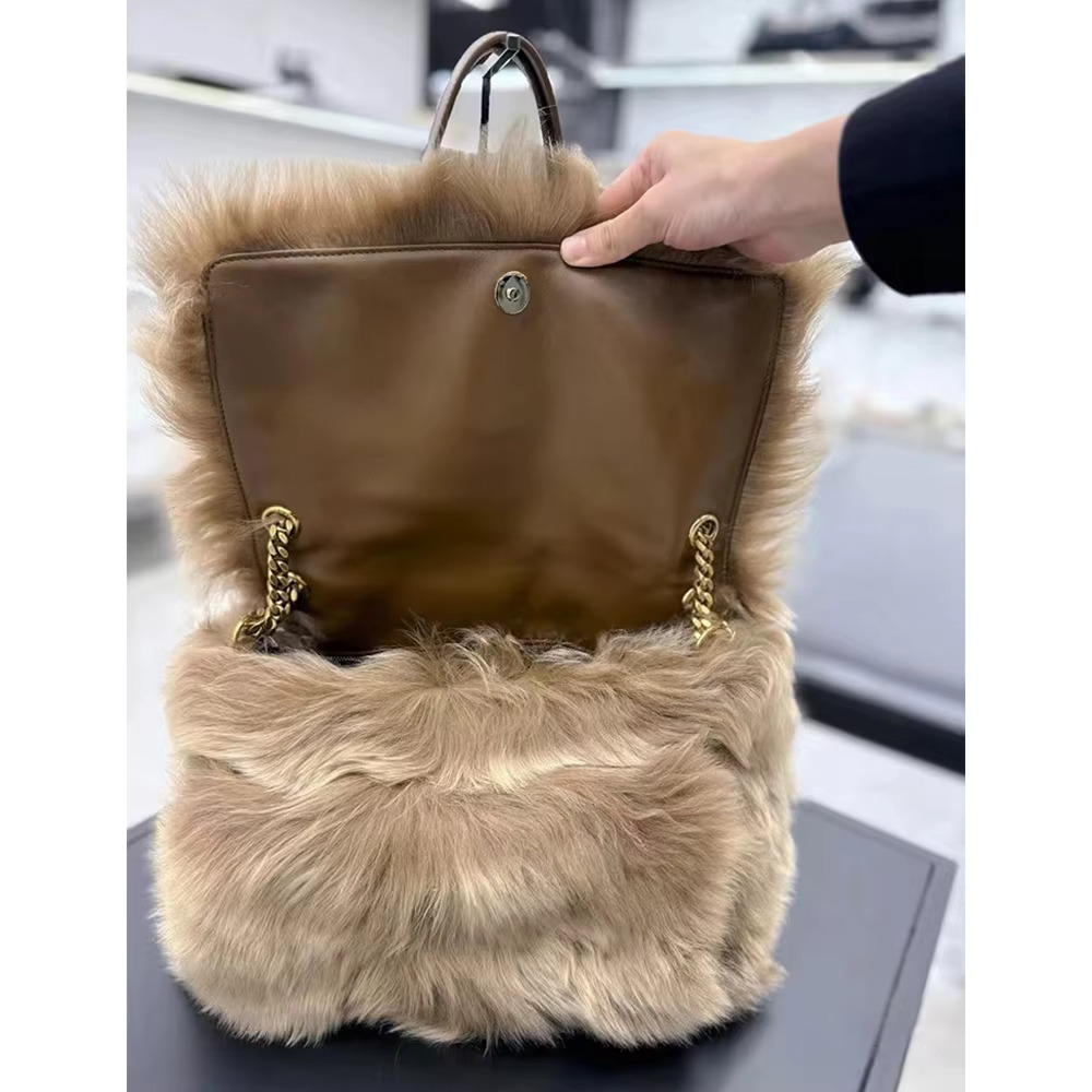 Fur Tote Bags Women: Plush Shoulder Bag with Chain, Warm Winter Handbag, Designer Shopper hot Purse for Fall 2024