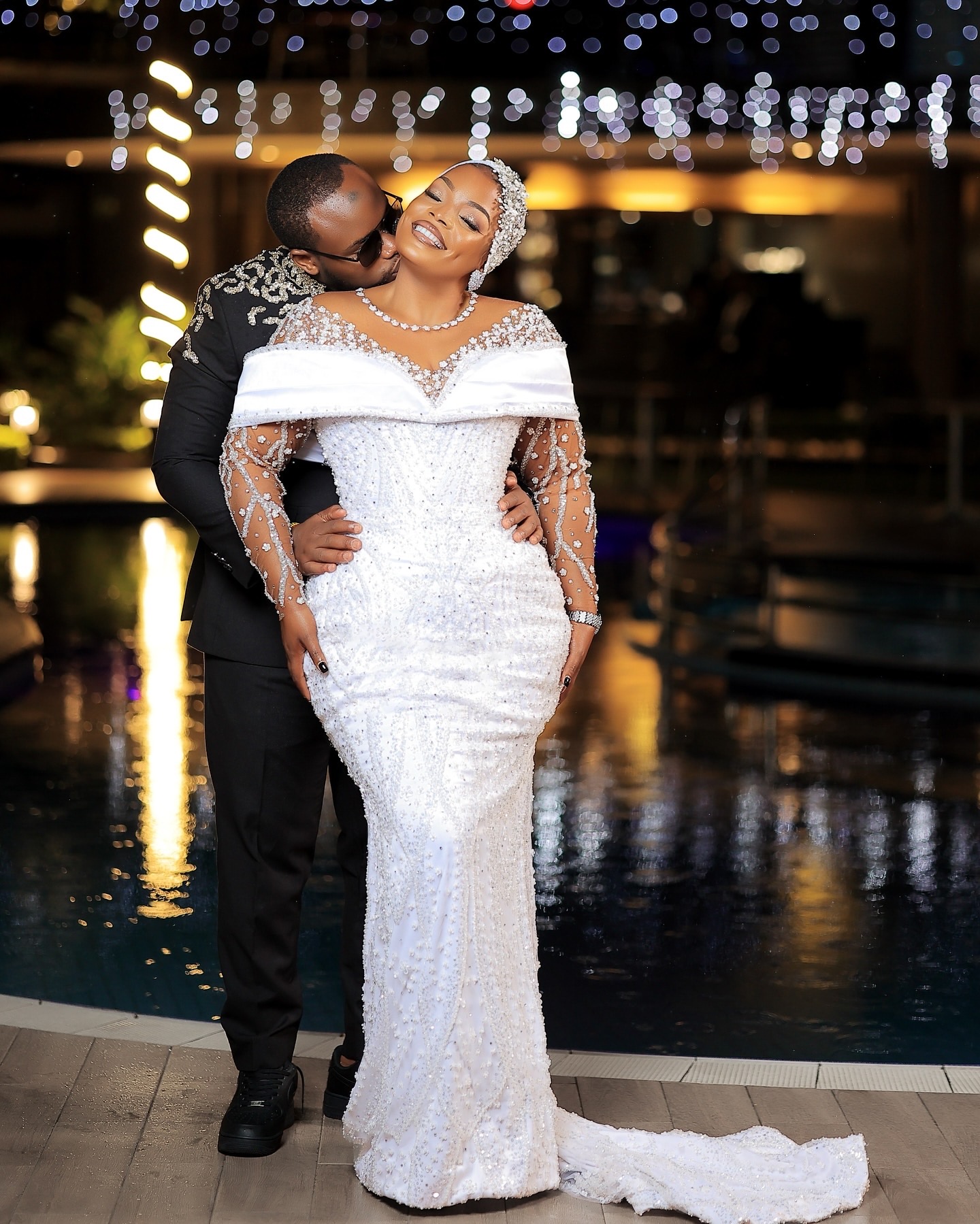 2025 Arabic Aso Ebi Plus Size Ivory Mermaid Wedding Dresses Sequined Lace Full Sleeves Sheer Neck Bridal Gowns Dress For Bride