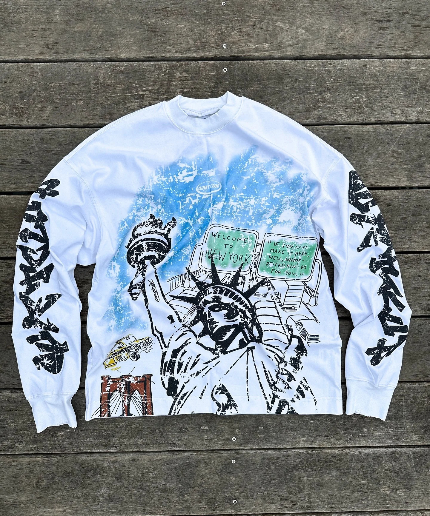 Harajuku Hip Hop Goddess of Victory Graffiti Print Long Sleeves T Shirts Y2k Retro Gothic Loose Top Sweatshirt Cotton Tee Women 250109