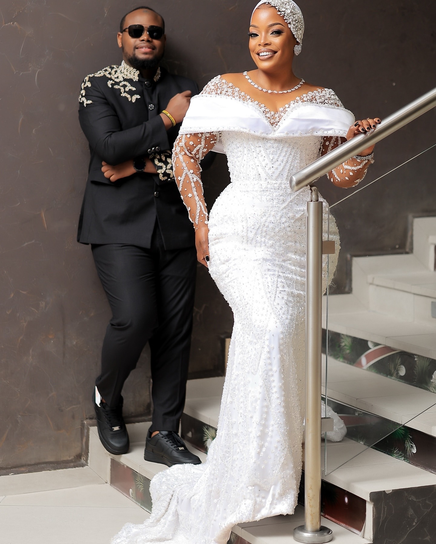 2025 Arabic Aso Ebi Plus Size Ivory Mermaid Wedding Dresses Sequined Lace Full Sleeves Sheer Neck Bridal Gowns Dress For Bride
