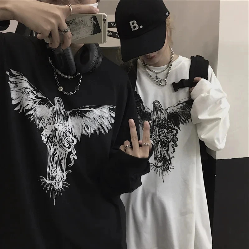 Mens long sleeved T-shirt unisex printed Hip pop street bag retro T-shirt gothic casual mens Y2k street top 250117