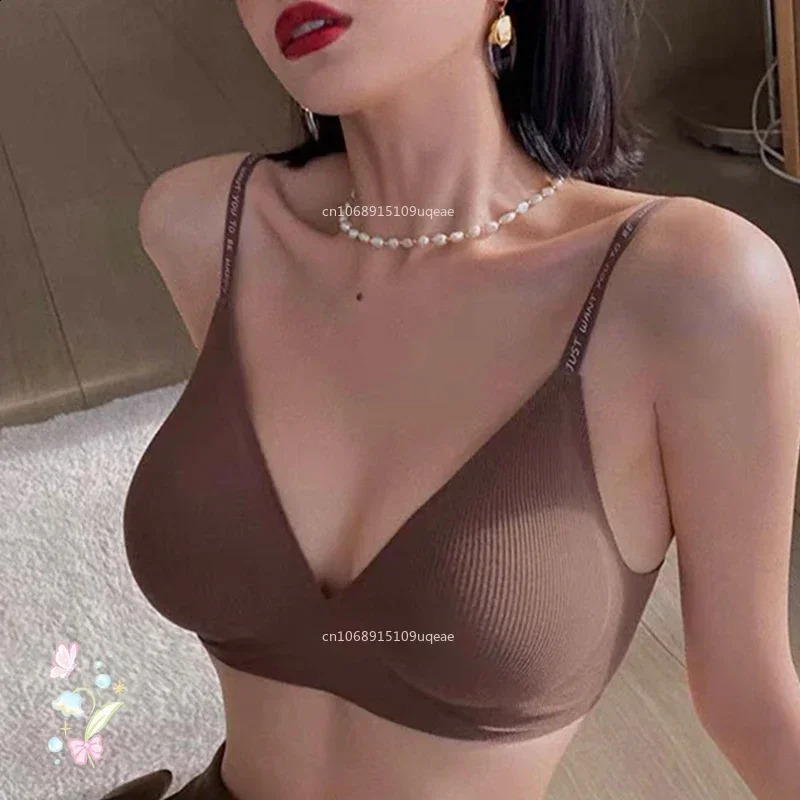 Sexy Seamless Bras for Women Wireless Underwear Push Up Deep V Bralette Invisible Letter Strap Bra Lingerie 250122