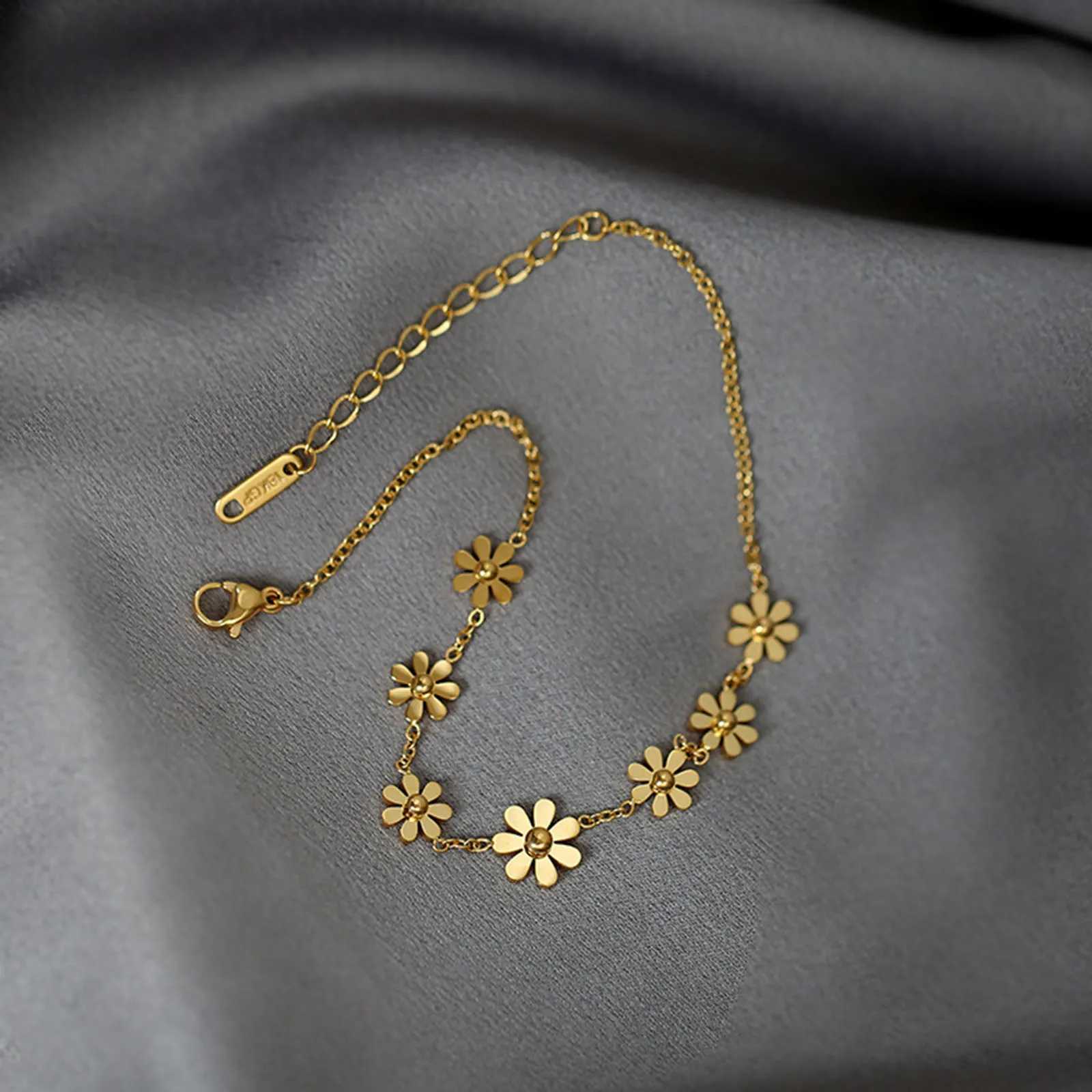 304 Stainl Steel Stylish Link Chain Anklet Daisy Flower Summer Beach Anklets On Foot For Women Jewelry 21cm(8 2/8) longXJ250121