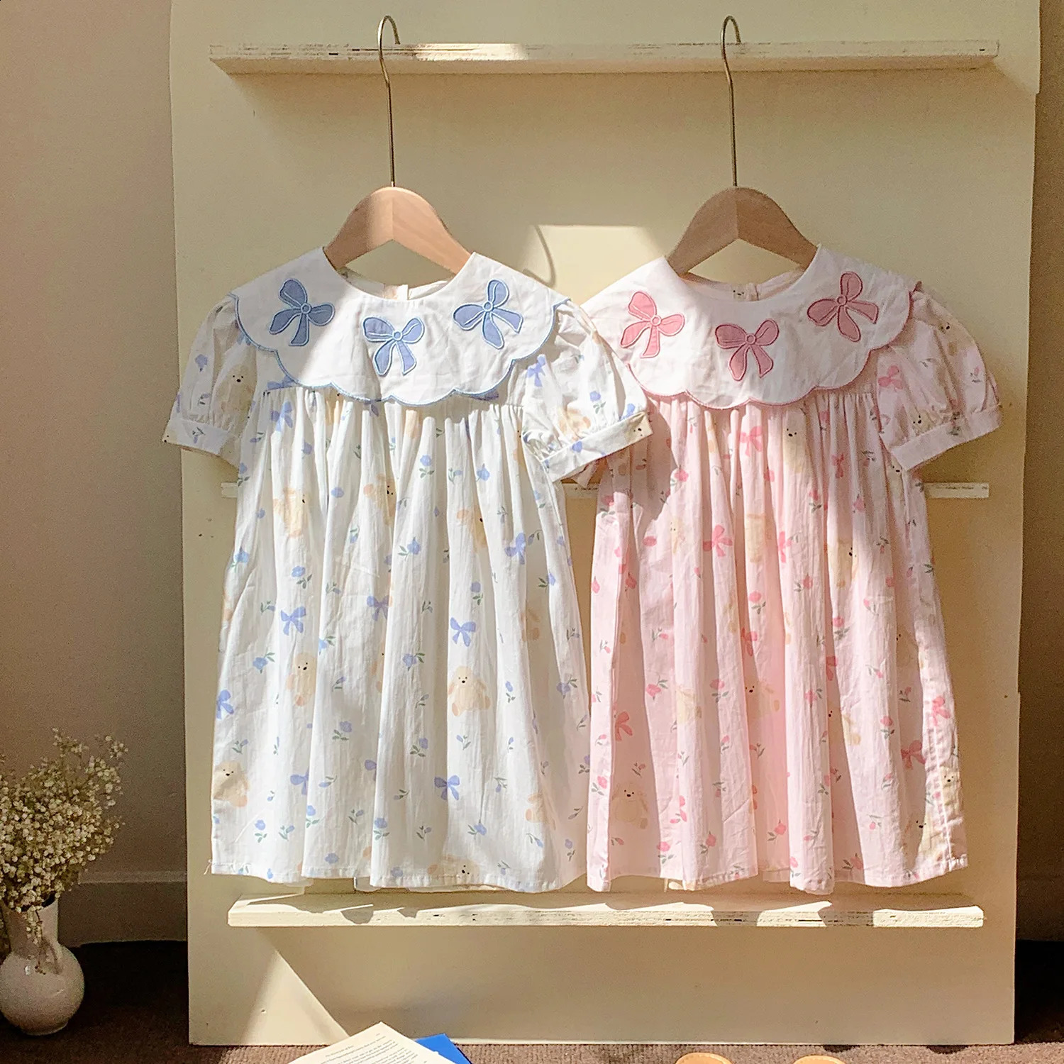 Girls Dress Childrens Clothing Bow Embroidered Flower Collar Girls Dress Summer Cartoon Printed Short Sleeved Princess Dress 250120