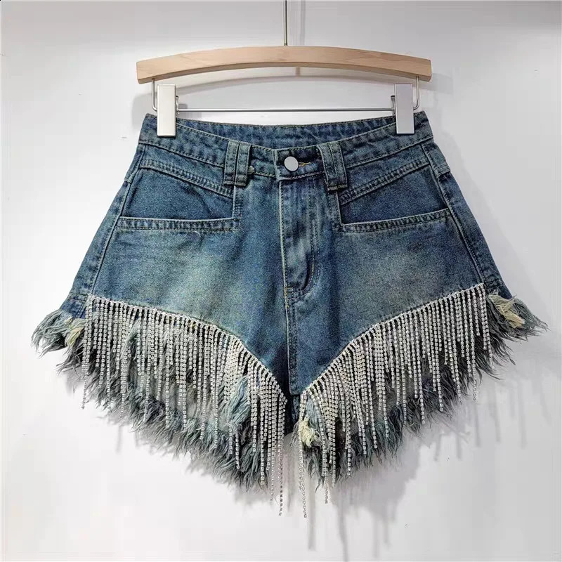 Summer pink denim shorts womens heavy industry rhinestone n sense high waist and thin fried street A-shaped pants 250122