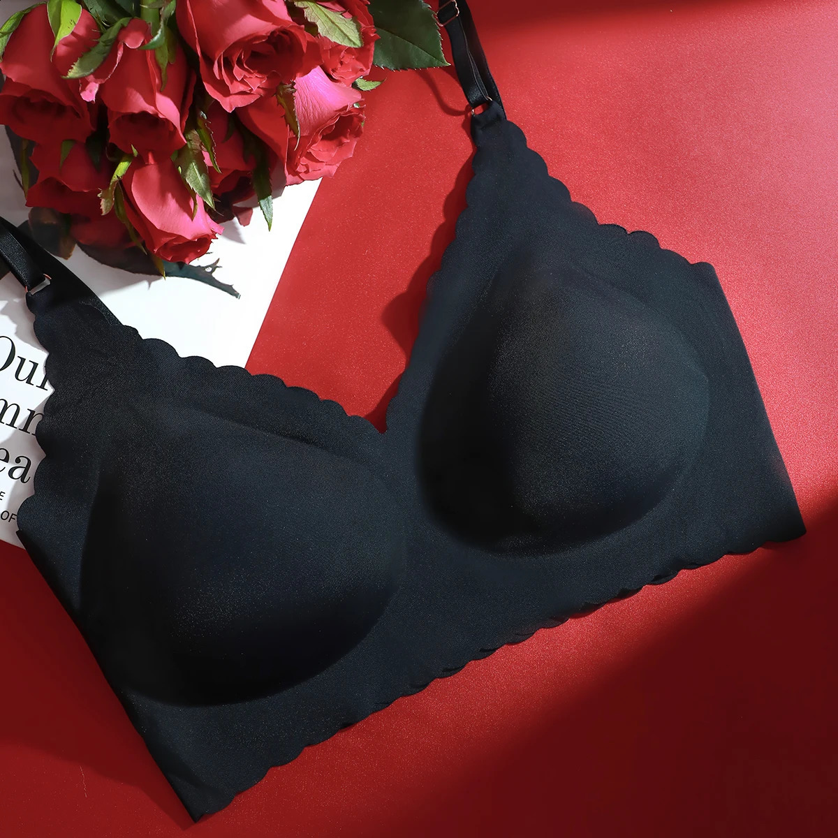 Womens Seamless Bra Ultrathin Breathable Traceless Push Up Sexy Comfortable No Wire Underwear Bralette Women Sports 250122