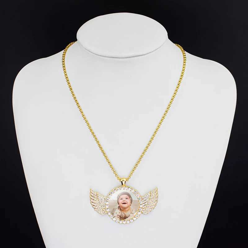 Custom Couple Photo Angel Wings Pendant with Long Chain Rhinestone Necklace Personalized Glass Dome Image Valentines Day GiftXJ250121