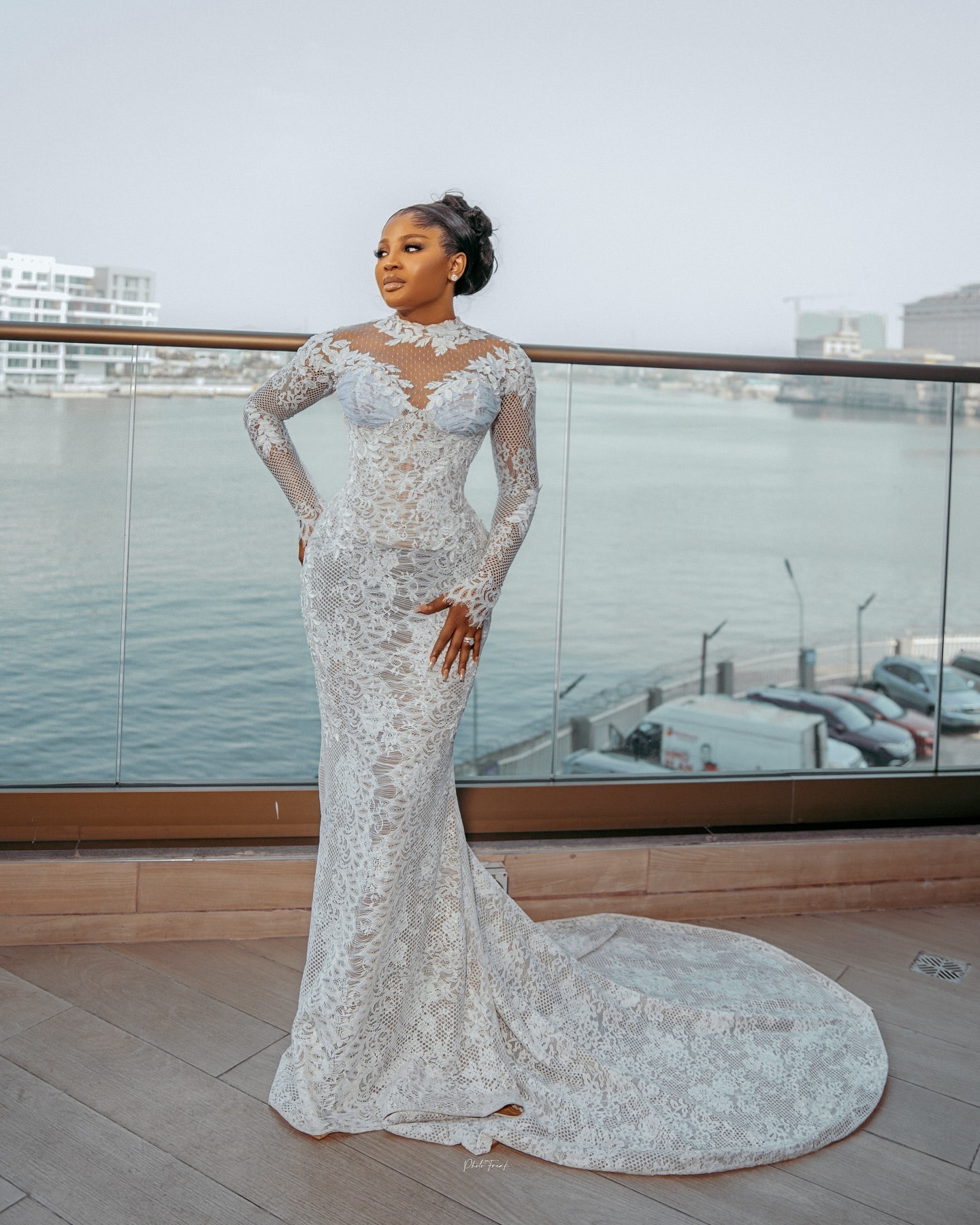 2025 Arabic Aso Ebi Plus Size Ivory Illusion Mermaid Wedding Dresses Lace Full Sleeves Vintage Charming Bridal Gowns Dress For Bride