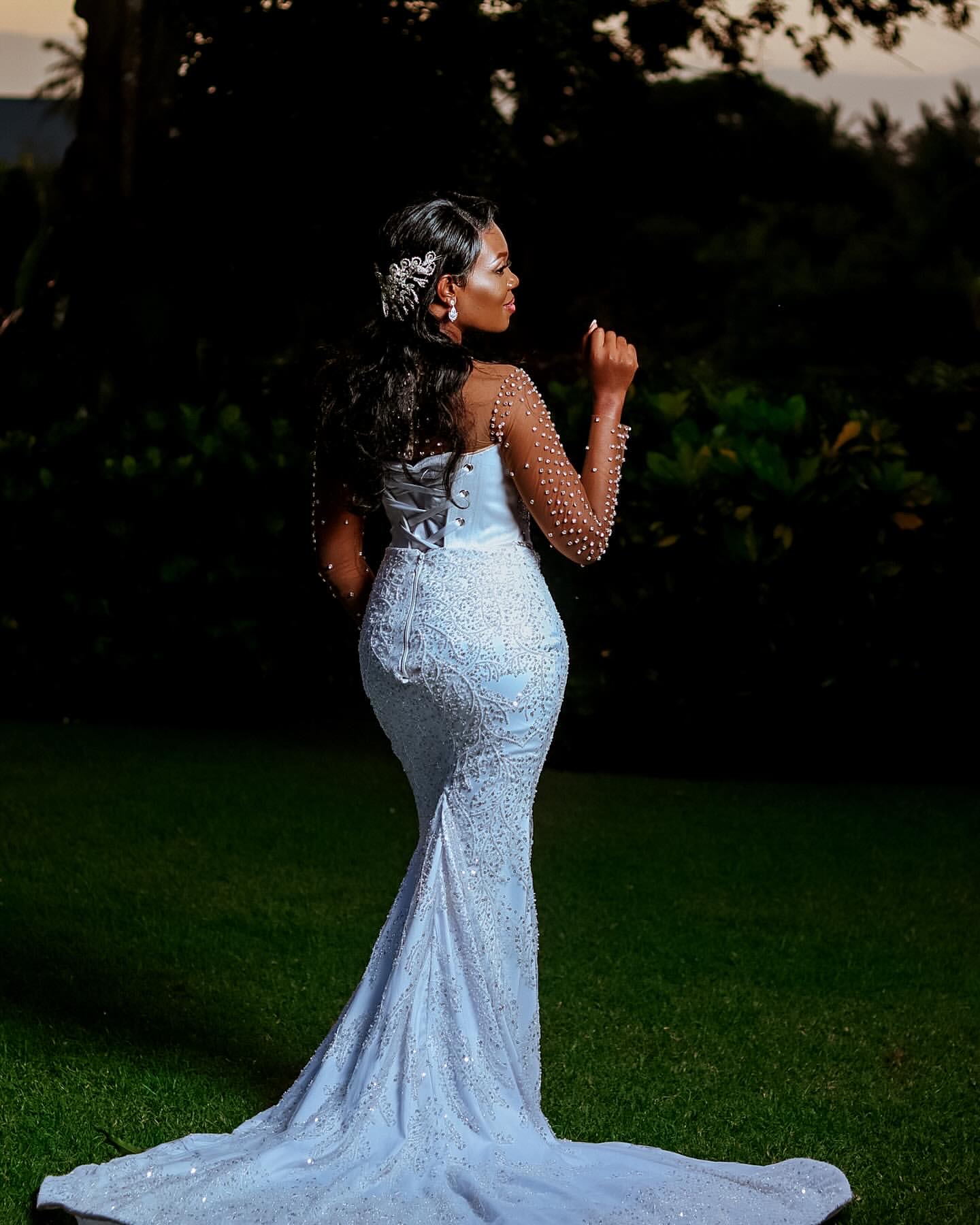 2025 Arabic Aso Ebi Plus Size Ivory Mermaid Wedding Dresses Crystals Beaded Detachable Train Sequined Lace Bridal Gowns Dress For Bride