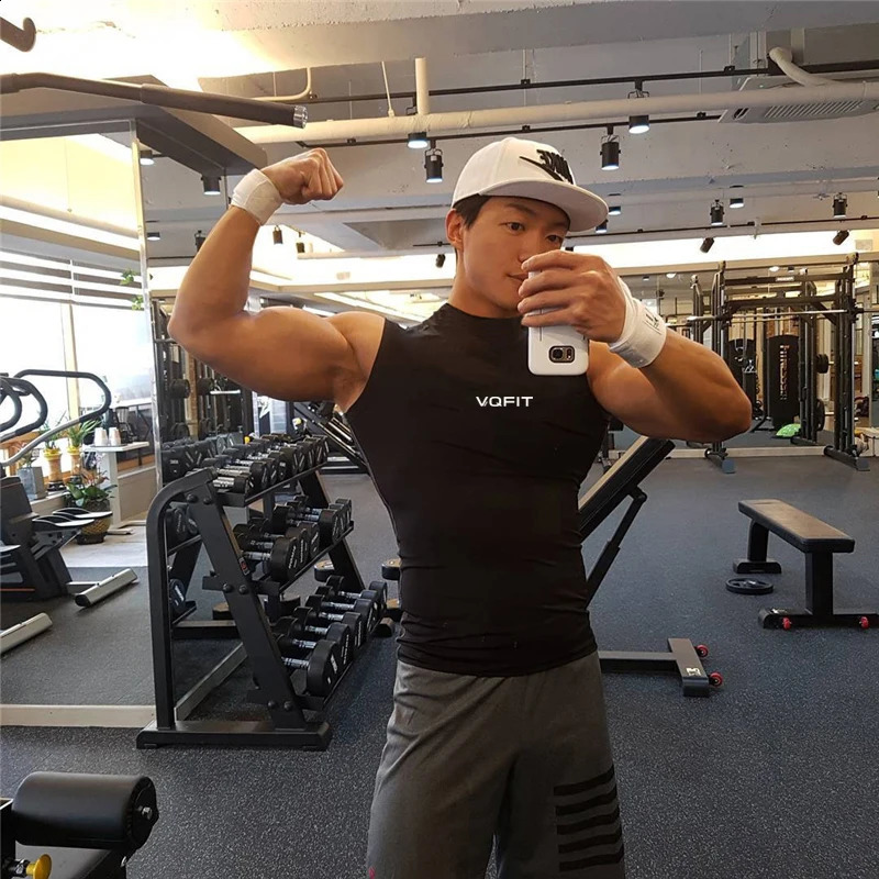 Arrival Gym Clothing Mens Bodybuilding Stringer Tank Top Fitness Turtleneck Sleeveless Shirt Running Vest 250120