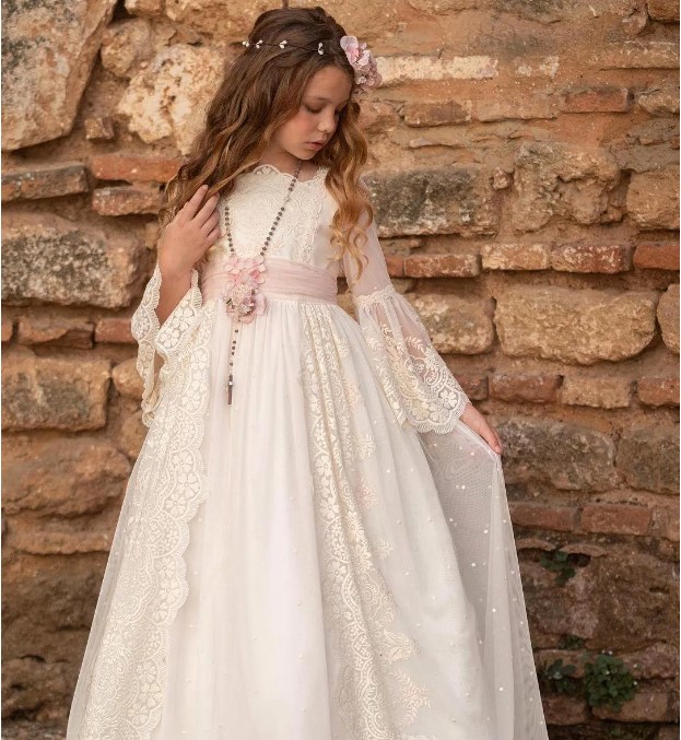 Vintage Long Sleeve Bohemain Flower Girl Dresses A Line Appliques With Sash Long Kids Formal Occasion Birthday First Communion Pageant Gowns BC18610 0