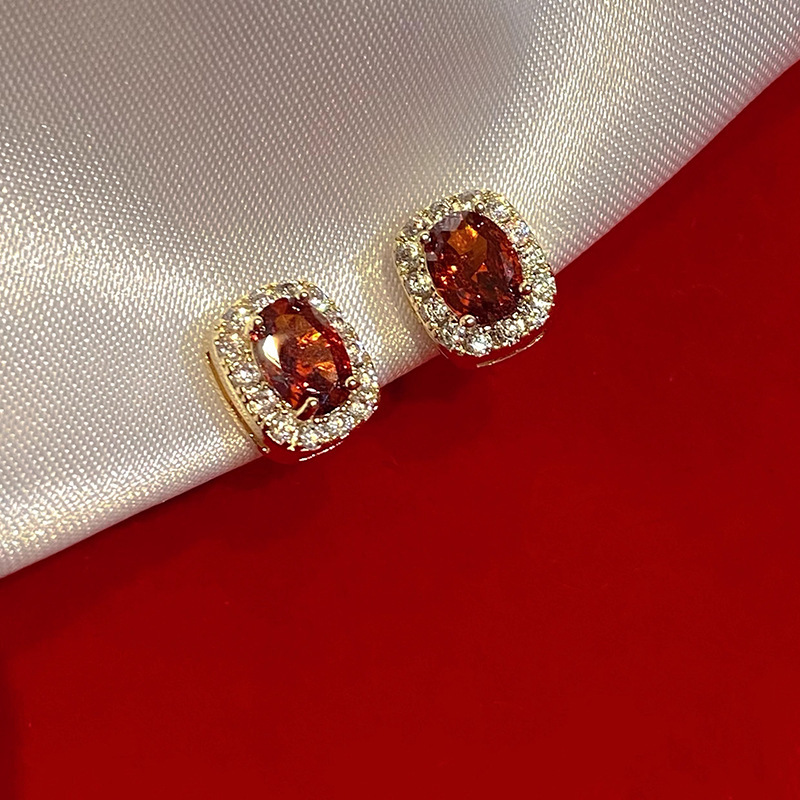 2025 Choucong Stud Earrings Vintage Jewelry 925 Sterling Silver Gold Fill Oval Cut Ruby Pave Cubic Zircon CZ Diamond Party Women Wedding Earring For L