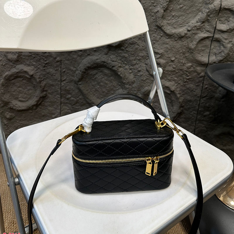 Fashion Womens Leather Jewelry Make Up Bags Cosmetic Bags Shoulder Bag Cases