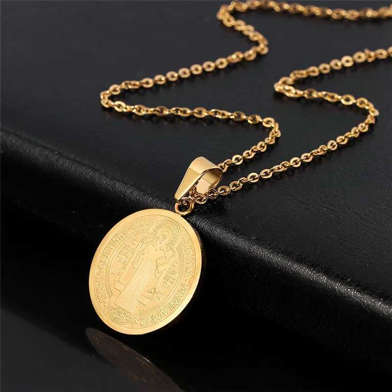 Religious San Benito Medal Pendant Stainless Steel Chain Silver Color Cross Jesus Saint Benedict Necklaces for Women Men JewelryXJ250121