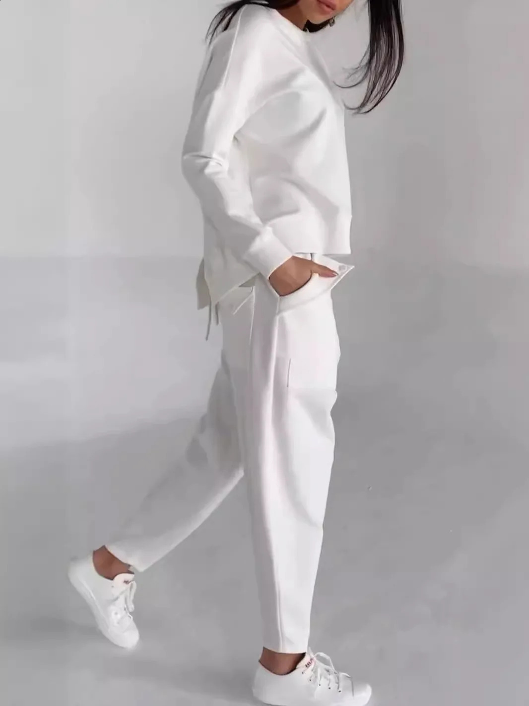Lace fashion multi-pocket trend sports solid color casual pants suit autumn womens wear250120