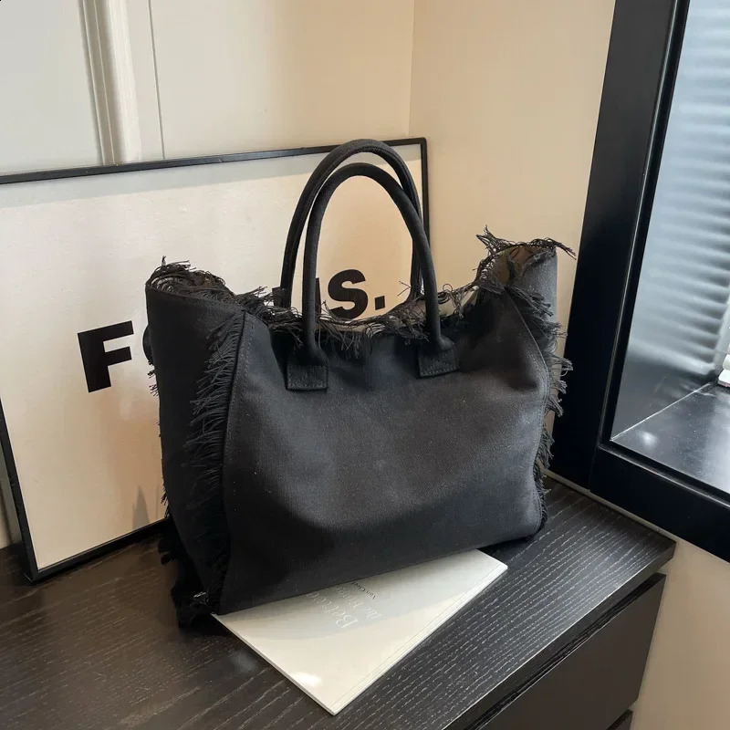 Fashion Tassel Tote Bag Pink Yellow Black White Canvas Bag Big Handbag Womens Large Capacity Shoulder Bag 250121