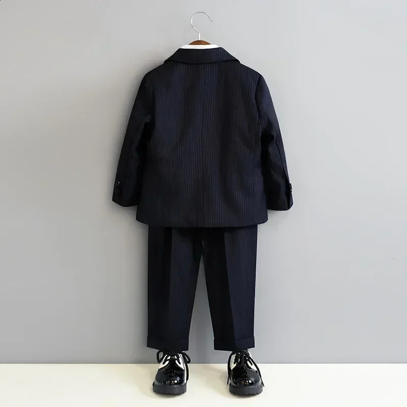 Kids Ceremony Attire blue Fashion Stripe Piano Performance Tuxedo Boys Wedding Suit Formal Children School Uniform Blazer Set 250120