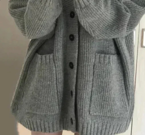 Korean College Style Single Breasted Cardigans Loose and Lazy Vneck Big Pocket Knitted Cardigan Womens Coat Sweater 250109Z