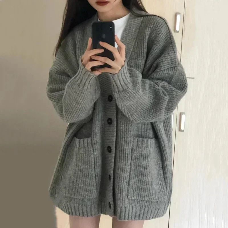 Korean College Style Single Breasted Cardigans Loose and Lazy Vneck Big Pocket Knitted Cardigan Womens Coat Sweater 250109Z
