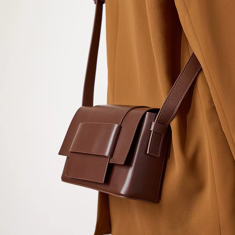 Alirattan New Genuine Leather Crossbody for Women Designer Winter Fashion High Quality Cowhide Lady Casual Shoulder Bag A271