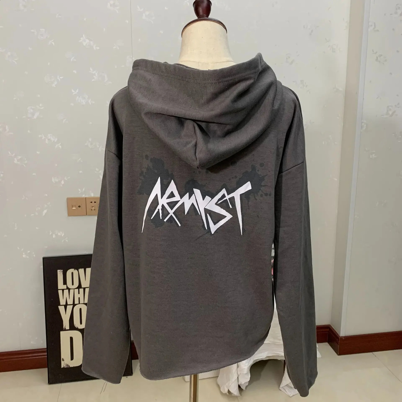 Zip-Up Hooded Jungle Hoodie Cardigan Hooded Sweatshirt With Card And Envelope Jungkook Style Hooded Top For Men 250115