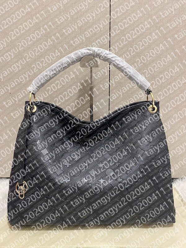 Designer Bag Embossed Flower Large Capacity Totes Bags Fashion Sac Femme Leather Women Shoulder Bags Messenger Luxurys Handbag Ladys Purse Woman backpack