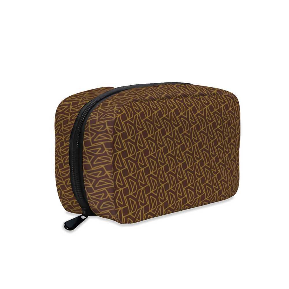 NXY Designer Square Cosmetic Bag Mens High Quality Makeup Bag Girl Travel Storage Bag Zipper Small Toiletry Bag Hip