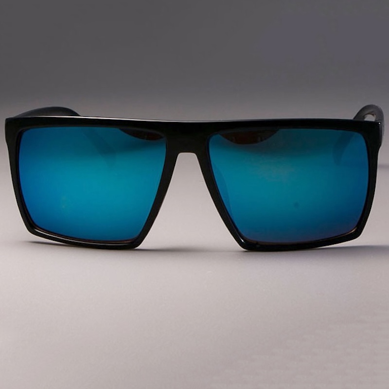 Kulou Retro Square Sunglasses Steampunk Men Women Brand Designer Glasses SKULL Logo Shades UV Protection Gafas CB Fashion Accessories