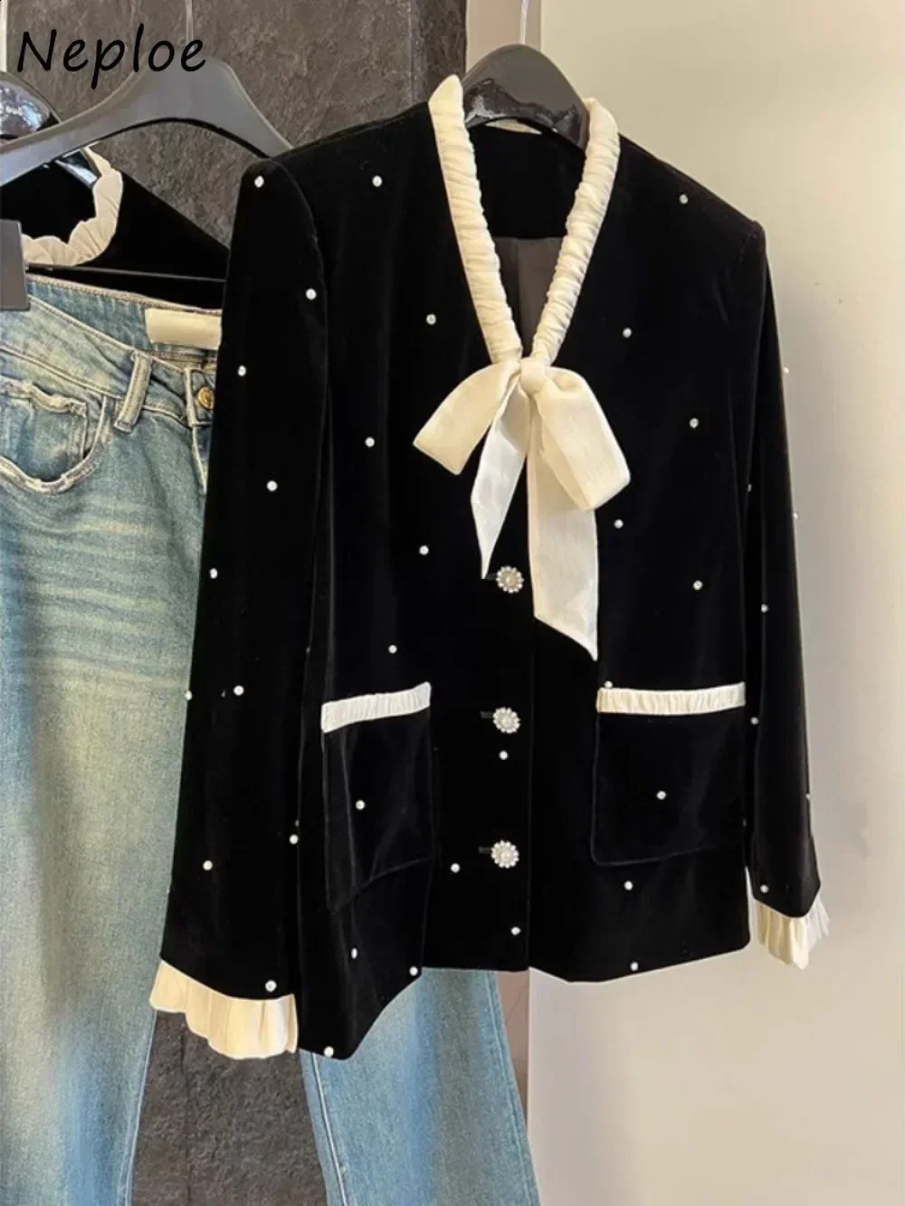 Neploe Vintage Bow Velvet Literary Allmatch Veste Femme Diamonds Beading Loose Jacket Minority Chic Y2K Small Fragrance Coat 250113Z