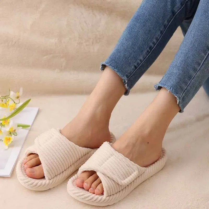 Crestar Womens Fuzzy Plush Slippers Lady Fashion Open Toe House Slippers Faux Fur Lined Slides Indoor Non-slip Cotton Slipper 250118