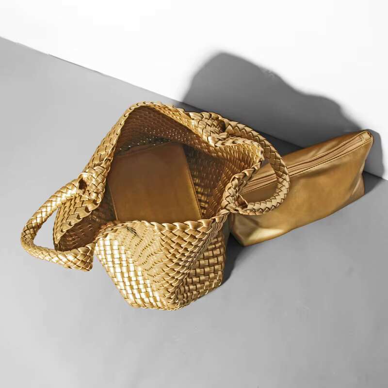 Designer bag New Golden Knit Large Capacity Woven Shoulder Handbags For Women Beach Holiday Purse Female Evening Tote Bags