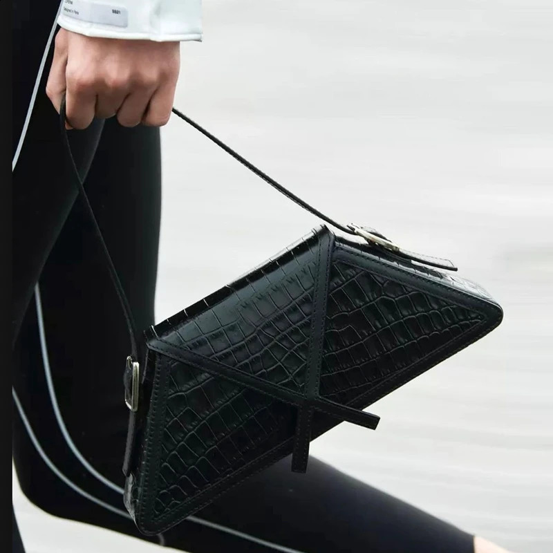 Panelled Trapezoid Underarm Bag Trendy High Quality Leather Shoulder Bag er Handbags Women 250110