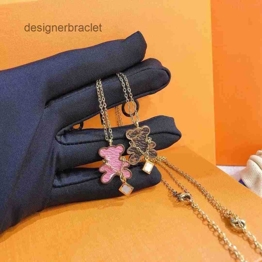Designer Jewelry necklaces necklace Gold clover necklace Women Rings moissanite chain Luxury Pendants Heart