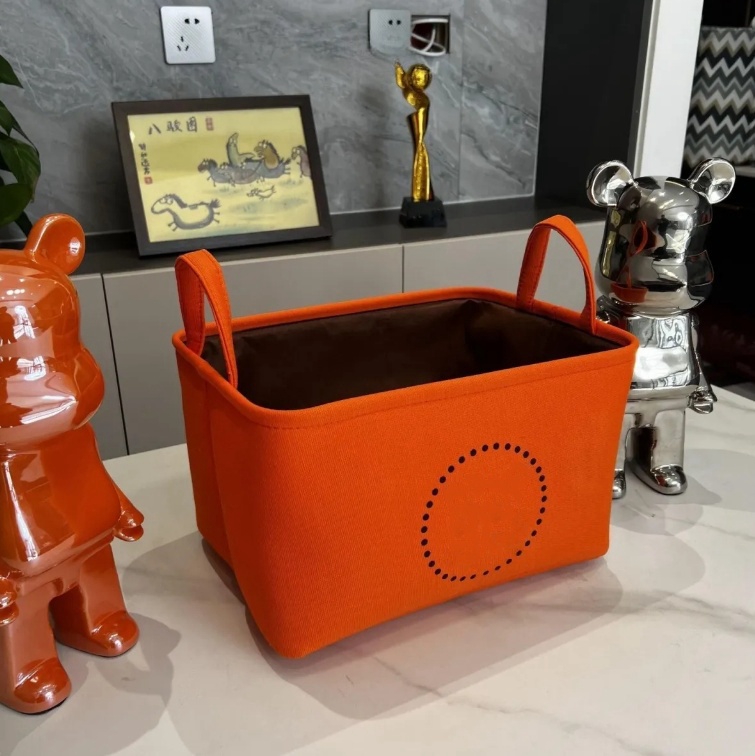 New 2025 Luxury clothing classic letter logo orange household item storage basket fashion brand wardrobe clothing folding simple miscellaneous storage basket