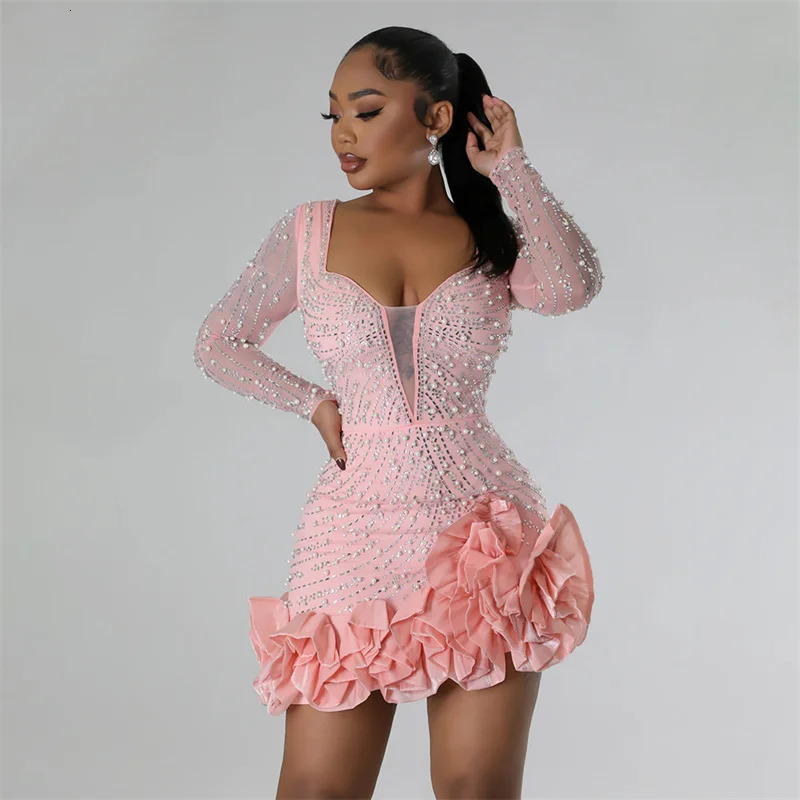 2024 Women Mesh Sleeve Bodycon Sexy Diamonds Birthday Party Dress Tierred Ruffles Rhinestone Pearls Night Club Dress Pink250120
