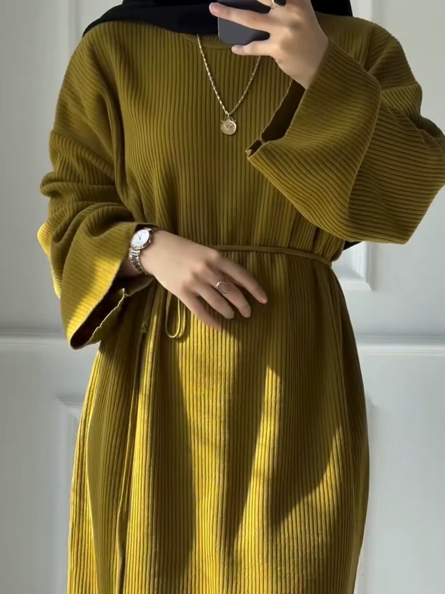 Muslim Dubai Middle East Winter Thicken Warm Knit Sweater Abayas For Women Evening Long Dress Ramadan Robe Femme Islam Clothing