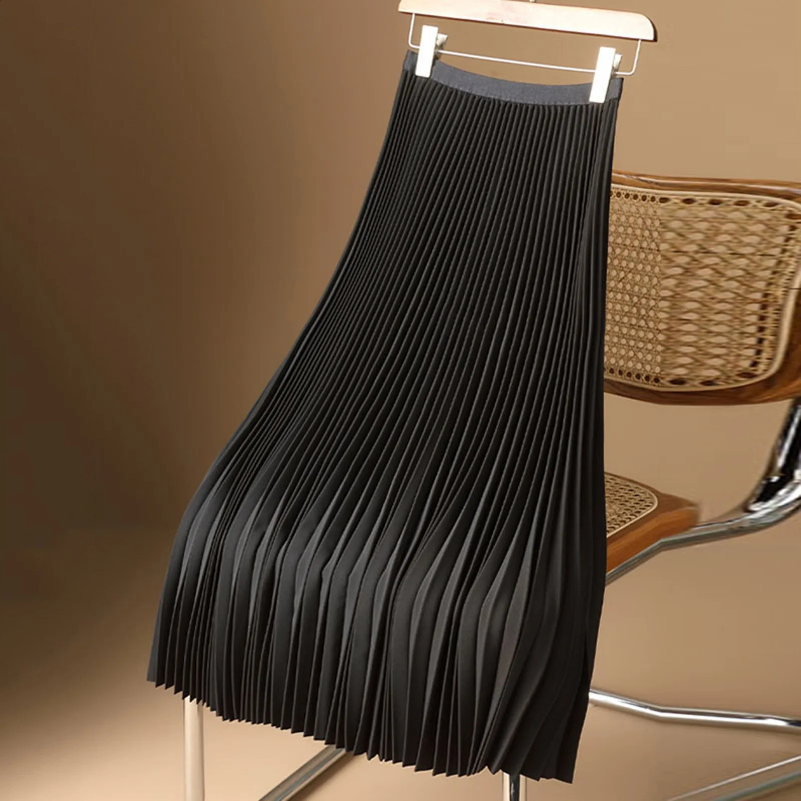 Aline Slim Midi Skirt Elegant Elastic Waist Long Pleated SkirtVintage Female 2024 Ladies High solid Skirts 250110