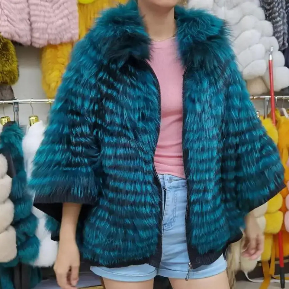 Silver Fox Fur Cape for Women Winter Furry Shawl with Zipper Fluffy with Fur Collar Fashion Furry Fluffy 250120