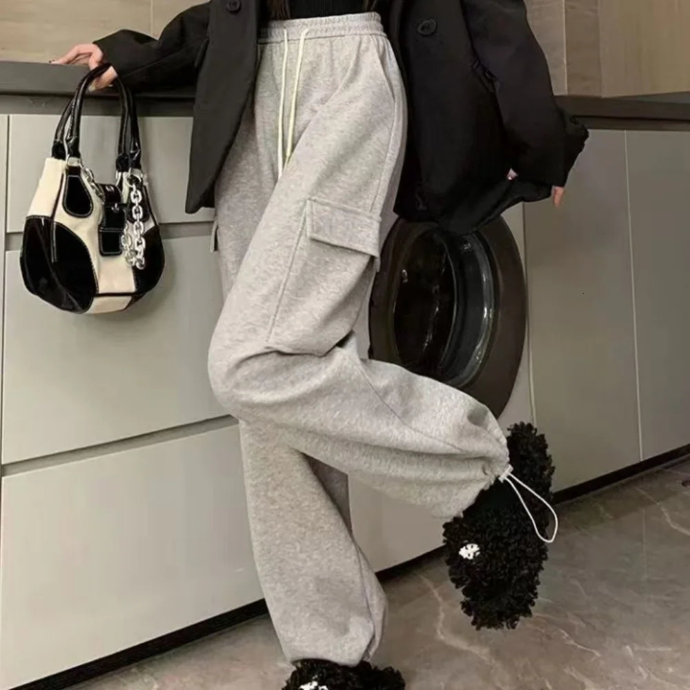 Autumn Winter Women Pants Elastic Waist Drawstring Large Pocket Trousers Youthful Loose Casual Sports Solid Straight Cargo Pant 250117