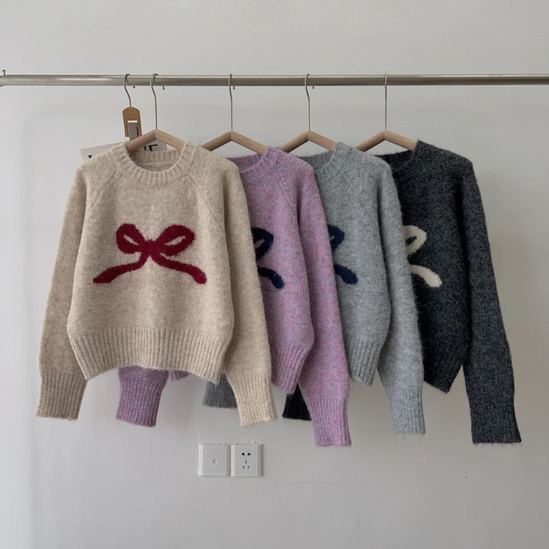 Gray Bow Round Neck Pullover Inner Wear Sweater Women Autumn and Winter Small Soft Glutinous Base Knit 250206