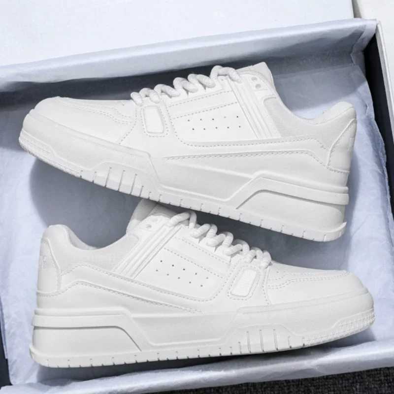 2024 Summer High Quality Design Sports Shoes Thick soled Casual Shoes Increase Height White Shoes Mens Shoes Zapatillas Hombre Z250403