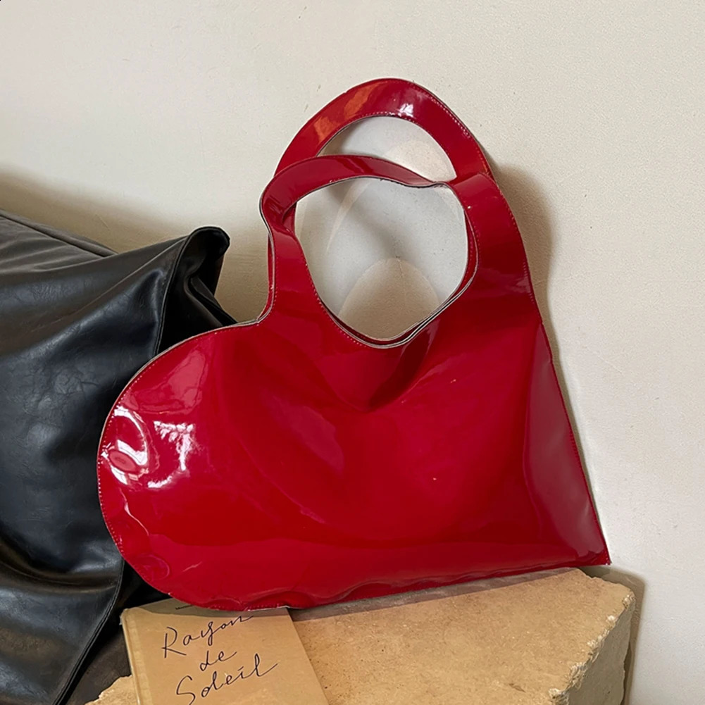 Large Capacity Bags For Women Peach Heart PU Leather Underarm Bag High Quality Fashion Tote Bag Love Shape Handbag 250122