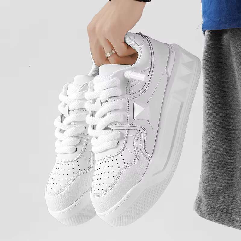 Hot Selg Stylish White Comfort Leather Designer Men's Shoes Platform Casual Sneakers Men atillas informales