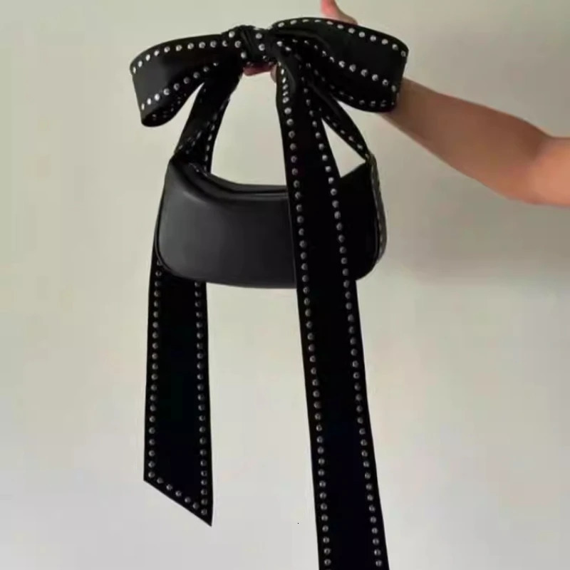 Sweet Y2k Aesthetic Punk Bow Rivet Top-Handle Bags Fashion All Match Shoulder Underarm Bag Women Chic Simple Purses and Handbags 250122